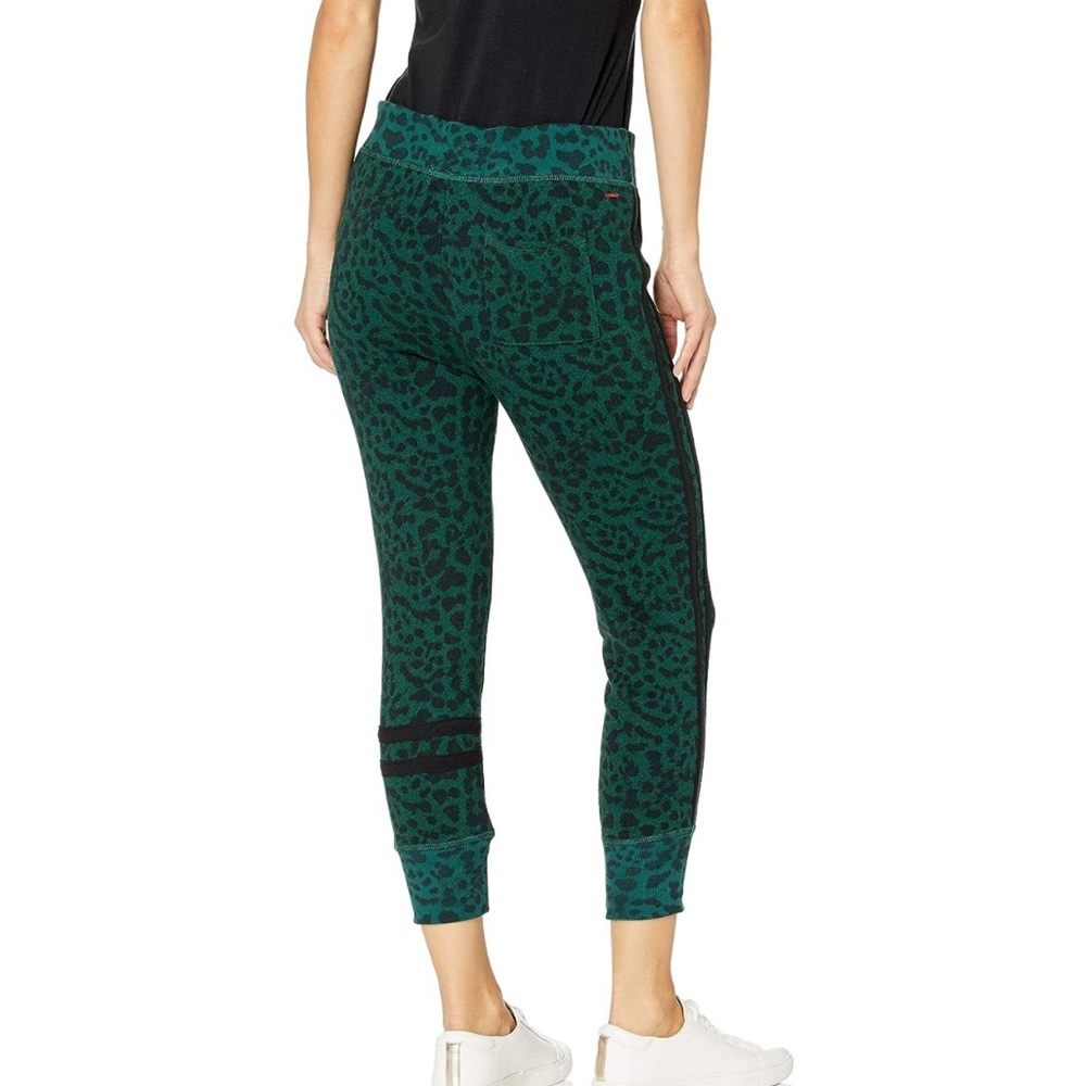 Women’s n:Philanthropy Sweatsuit - Picture 14 of 16